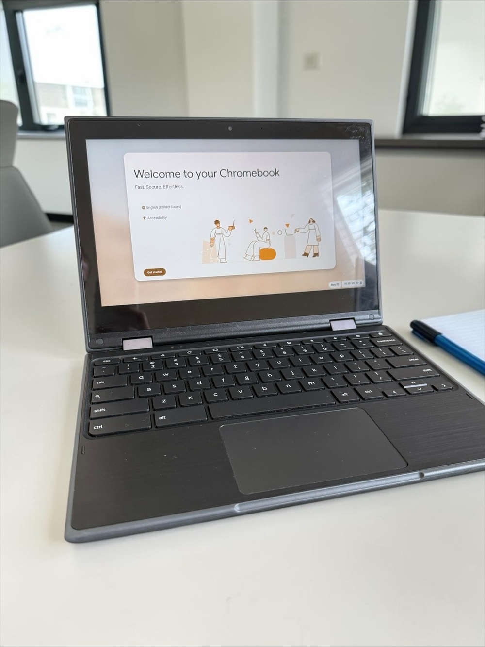 2019 2 in 1 Lenovo Touchscreen Laptop/Tablet Fully Tested